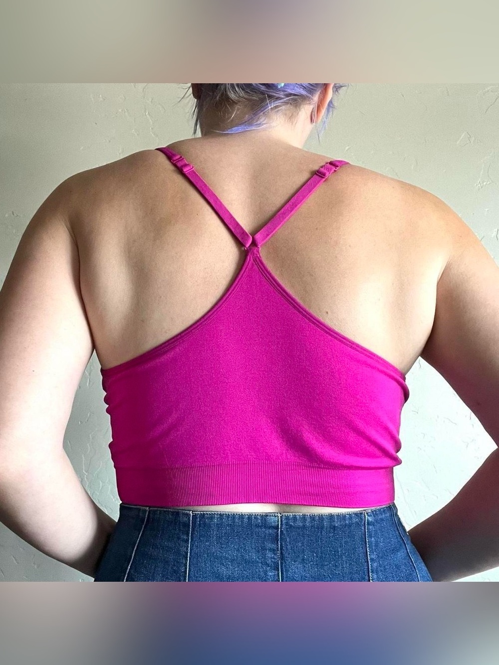 Hot pink / magenta racerback bralette / sportsbra / bra crop top - Picture 5 of 8